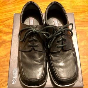 Boy’s Kenneth Cole Reaction dress shoes